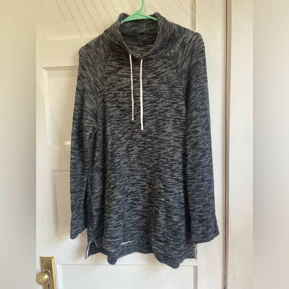 J. Crew Gray Heather Funnel Neck Sweatshirt Womens Size S/M Mock Cowl Pullover